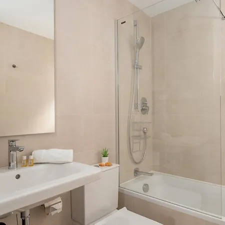 Stunning Flat In Middel Views El Higueron Gym&pool By Costarentals - Ref 130 アパート フエンヒロラ