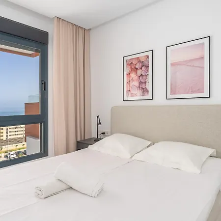 アパート Stunning Flat In Middel Views El Higueron Gym&pool By Costarentals - Ref 130 *