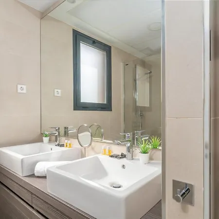 アパート Stunning Flat In Middel Views El Higueron Gym&pool By Costarentals - Ref 130 フエンヒロラ